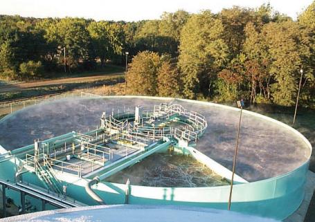 Plug controlled by phone